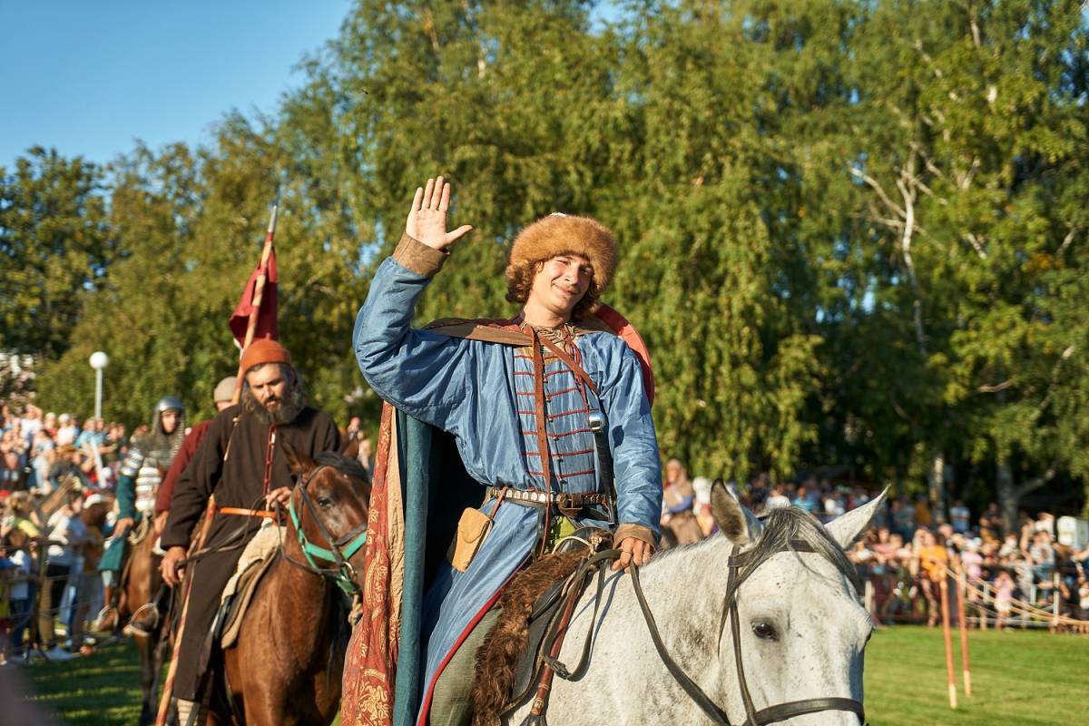 «Александрова дорога» вновь пройдёт через Валдай и Великий Новгород