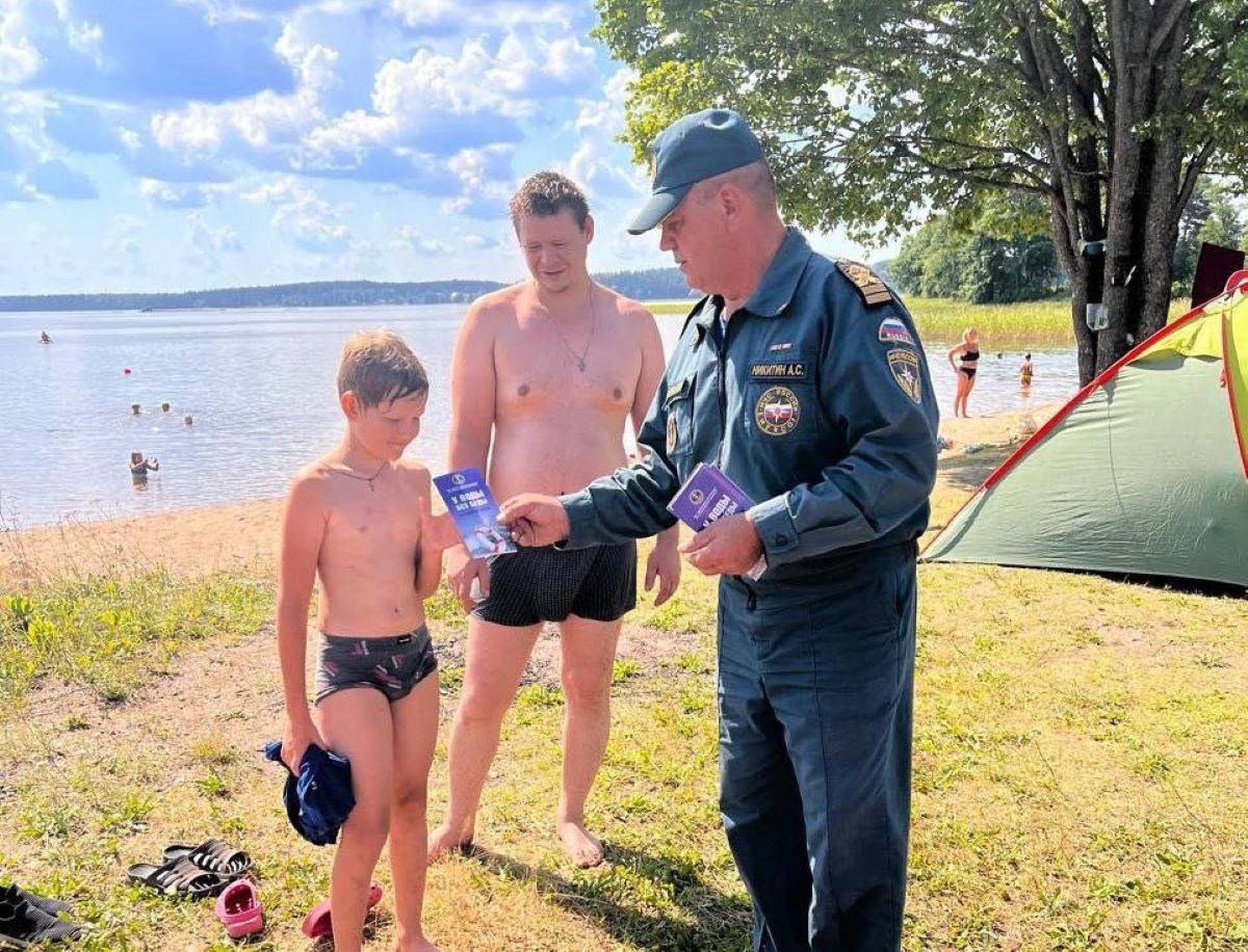 Сотрудники ГИМС проводят рейды на новгородских акваториях