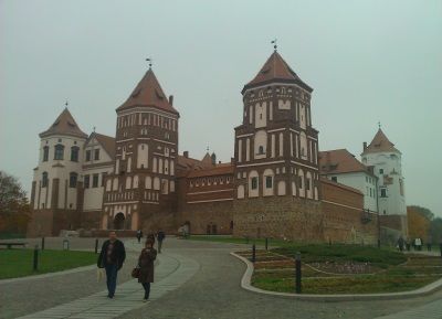 Мирский замок — одна из главных достопримечательностей Белоруссии, где российские журналисты тоже побывали